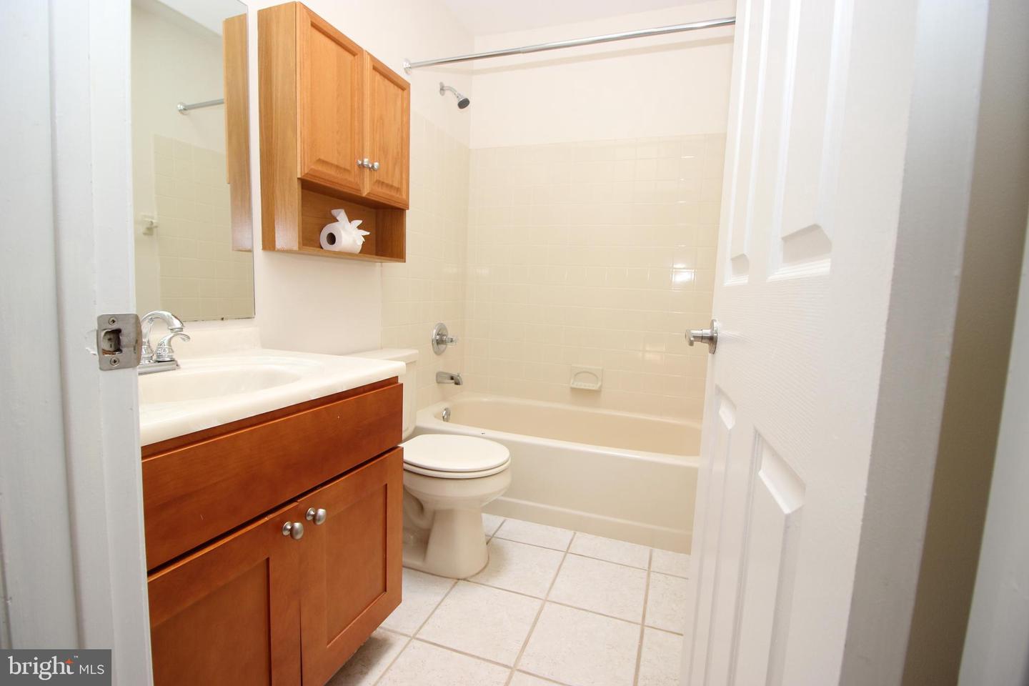 1828 Grand Blvd #28 Property Photo 25