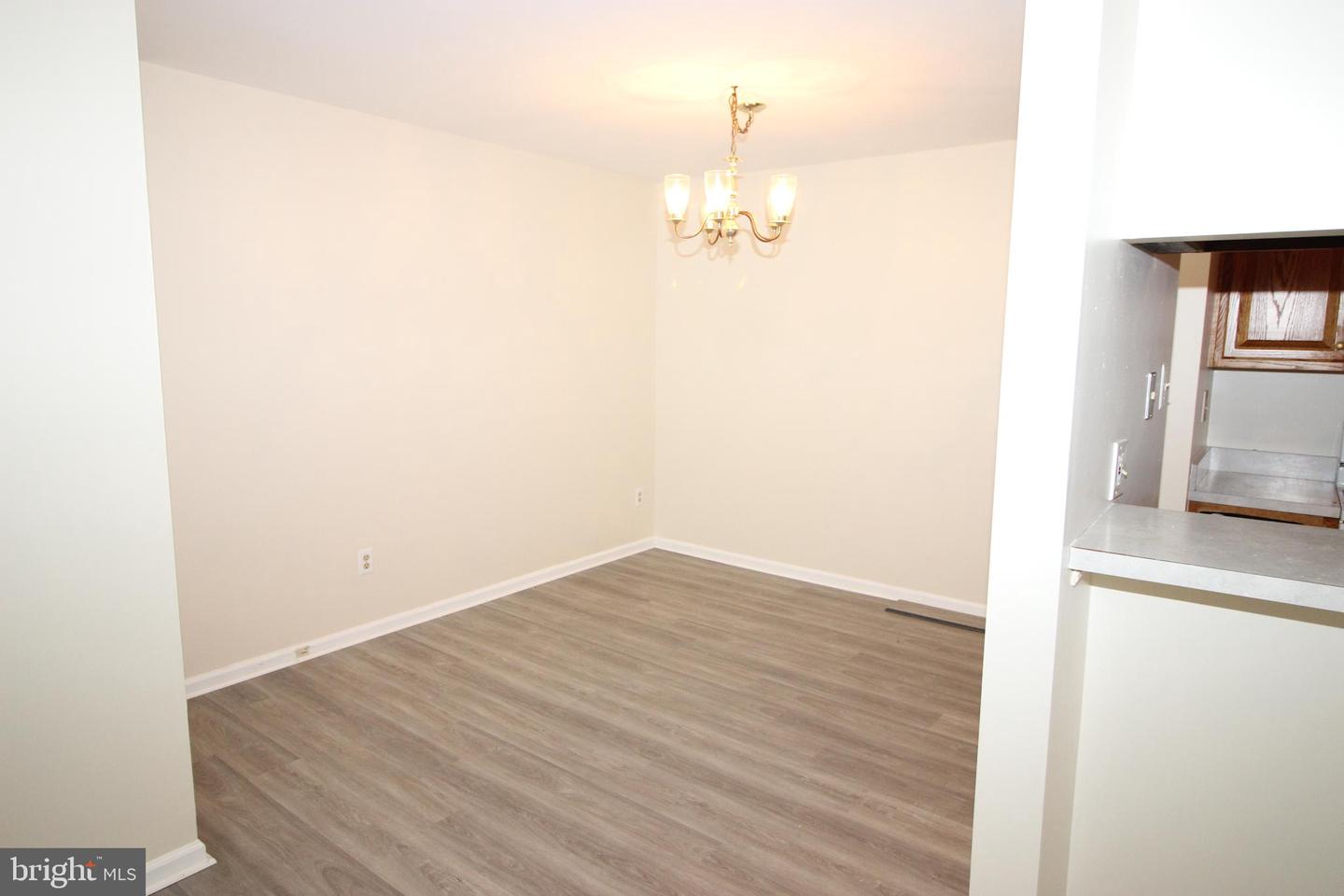 1794 A Bayley Ln Property Photo 2