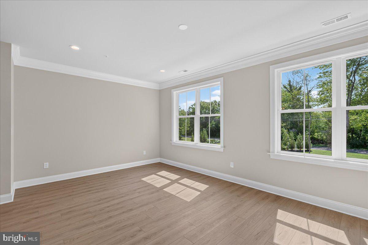 PABU2126834 Property Photo 32