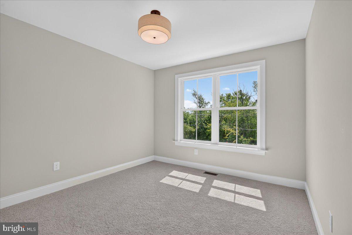PABU2126834 Property Photo 45
