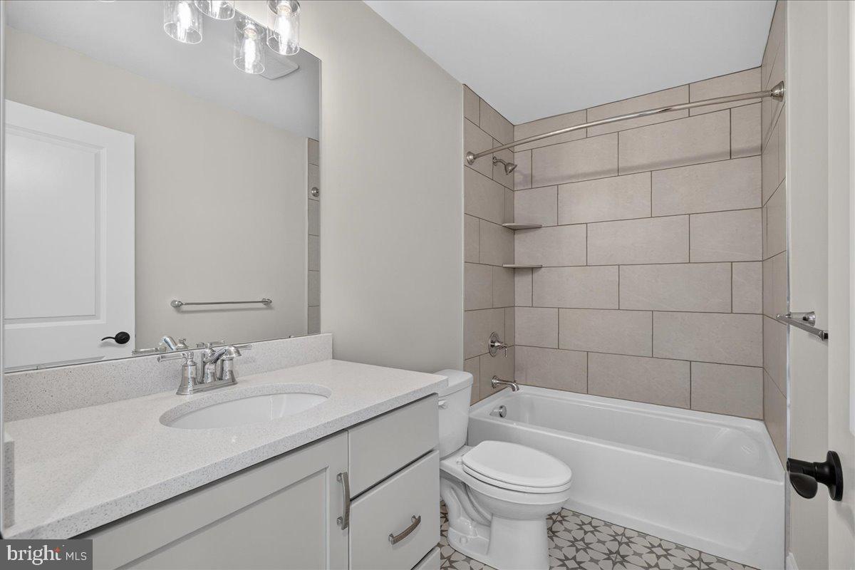 PABU2126834 Property Photo 49