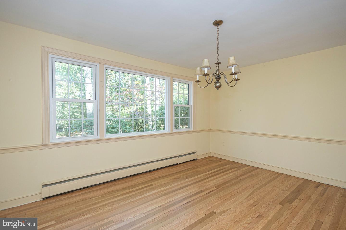70 Sandywood Dr Property Photo 12