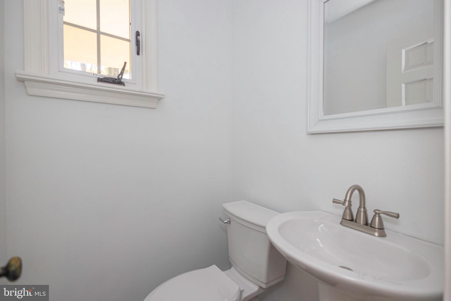 70 Sandywood Dr Property Photo 13