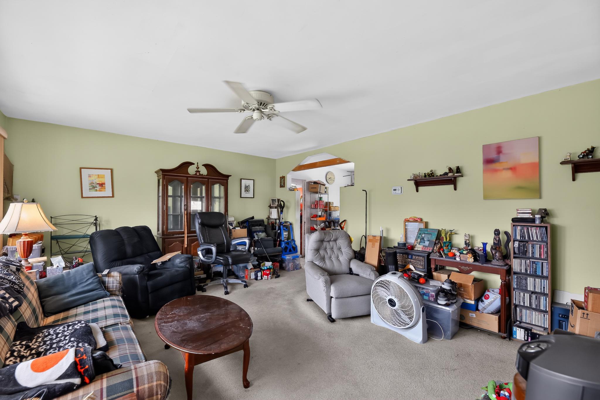 5 Kingwood Property Photo 3