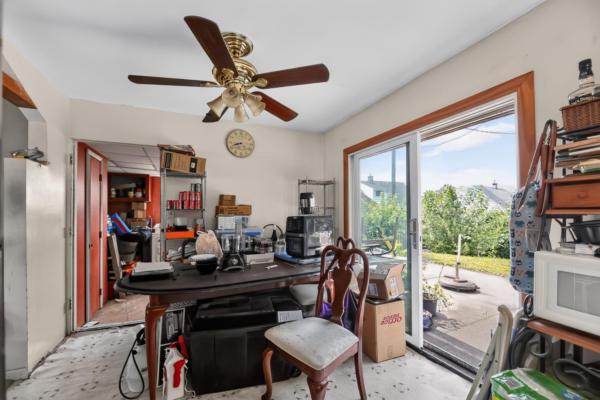 5 Kingwood Property Photo 6