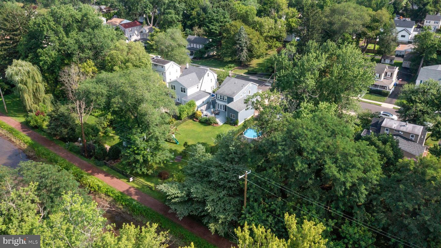 119 Pennsylvania Ave Property Photo 46