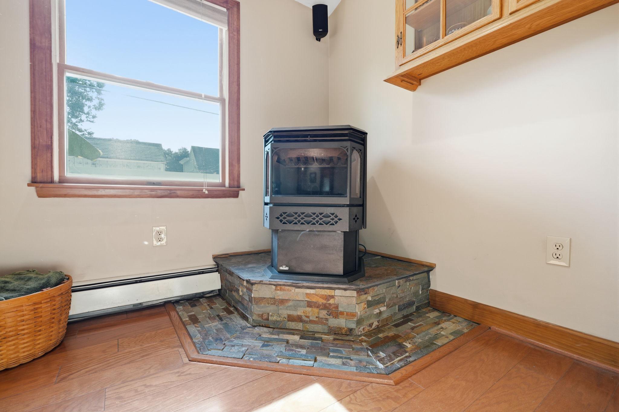 31 Narcissus Ln Property Photo 12