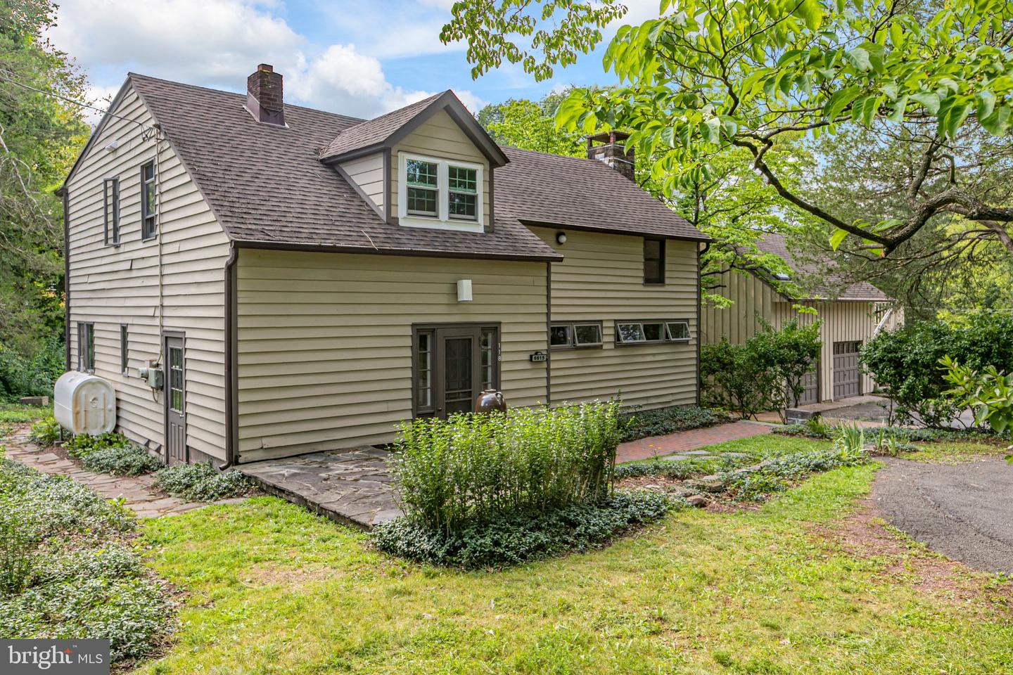 6615 Chapel Rd Property Photo 1