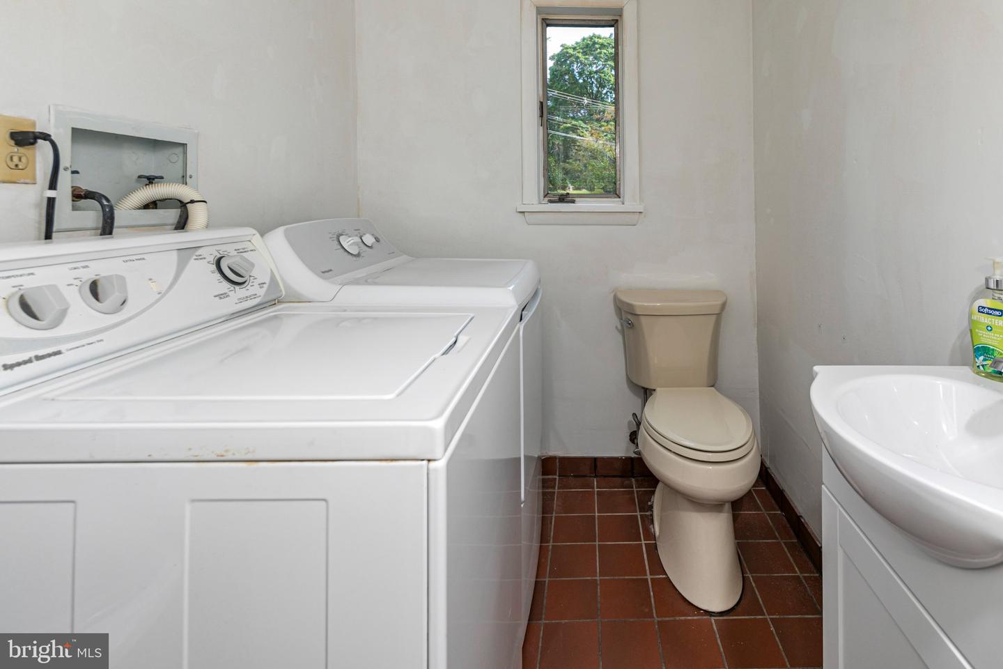 6615 Chapel Rd Property Photo 13