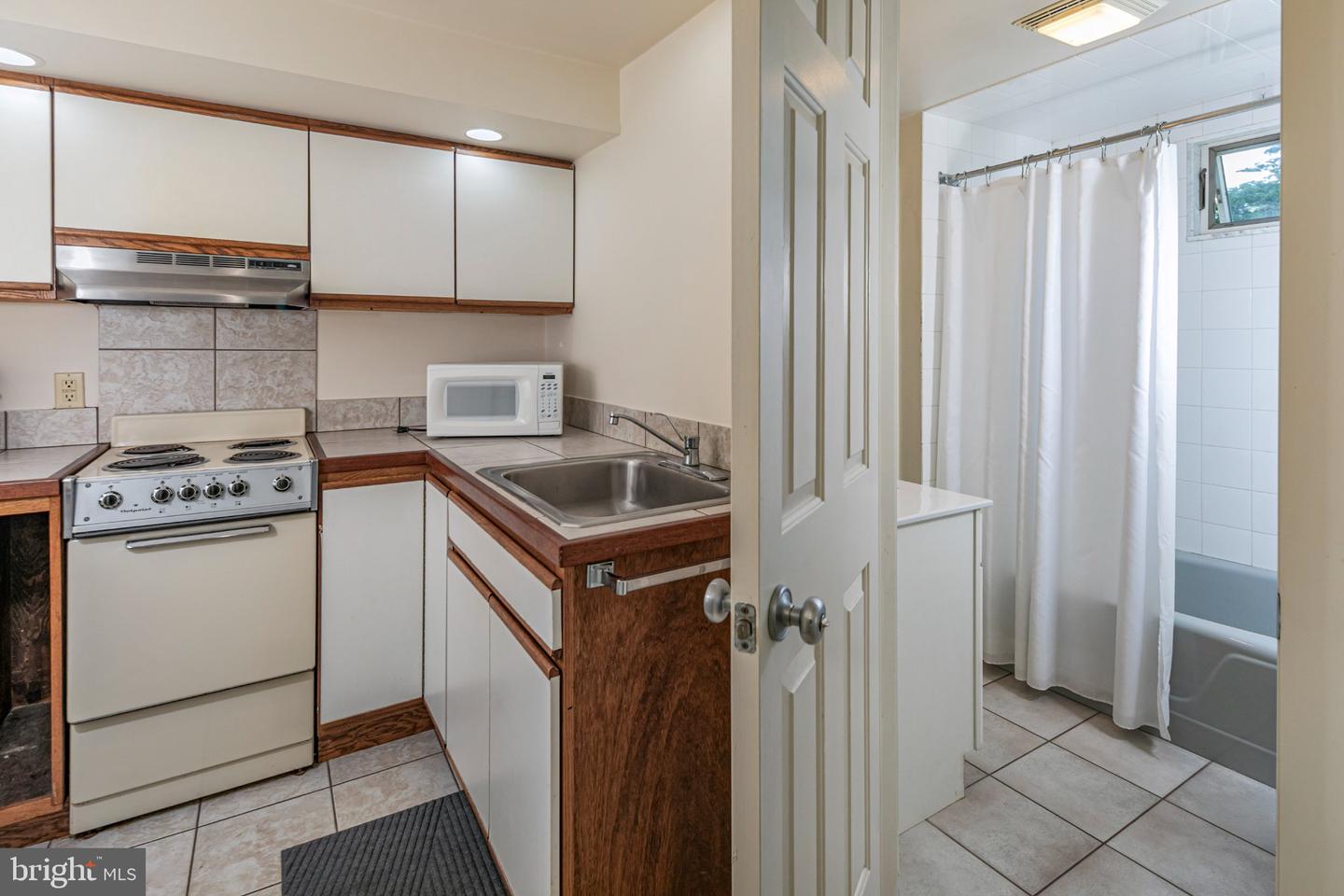 6615 Chapel Rd Property Photo 28