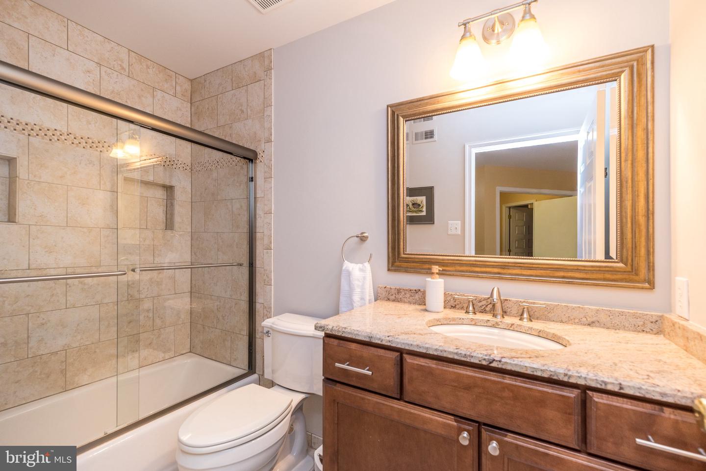 3875 Nanlyn Farm Cir Property Photo 28