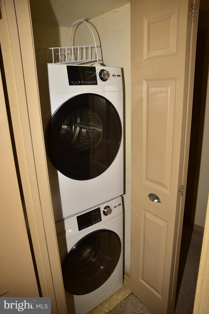 11011 Bennett Pl Property Photo 10
