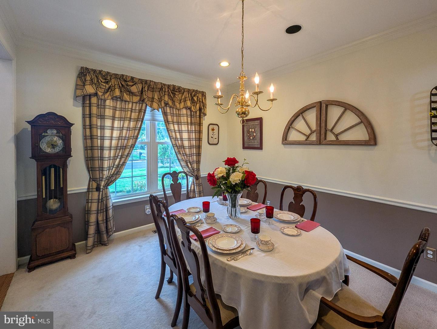 5370 Windtree Dr Property Photo 7