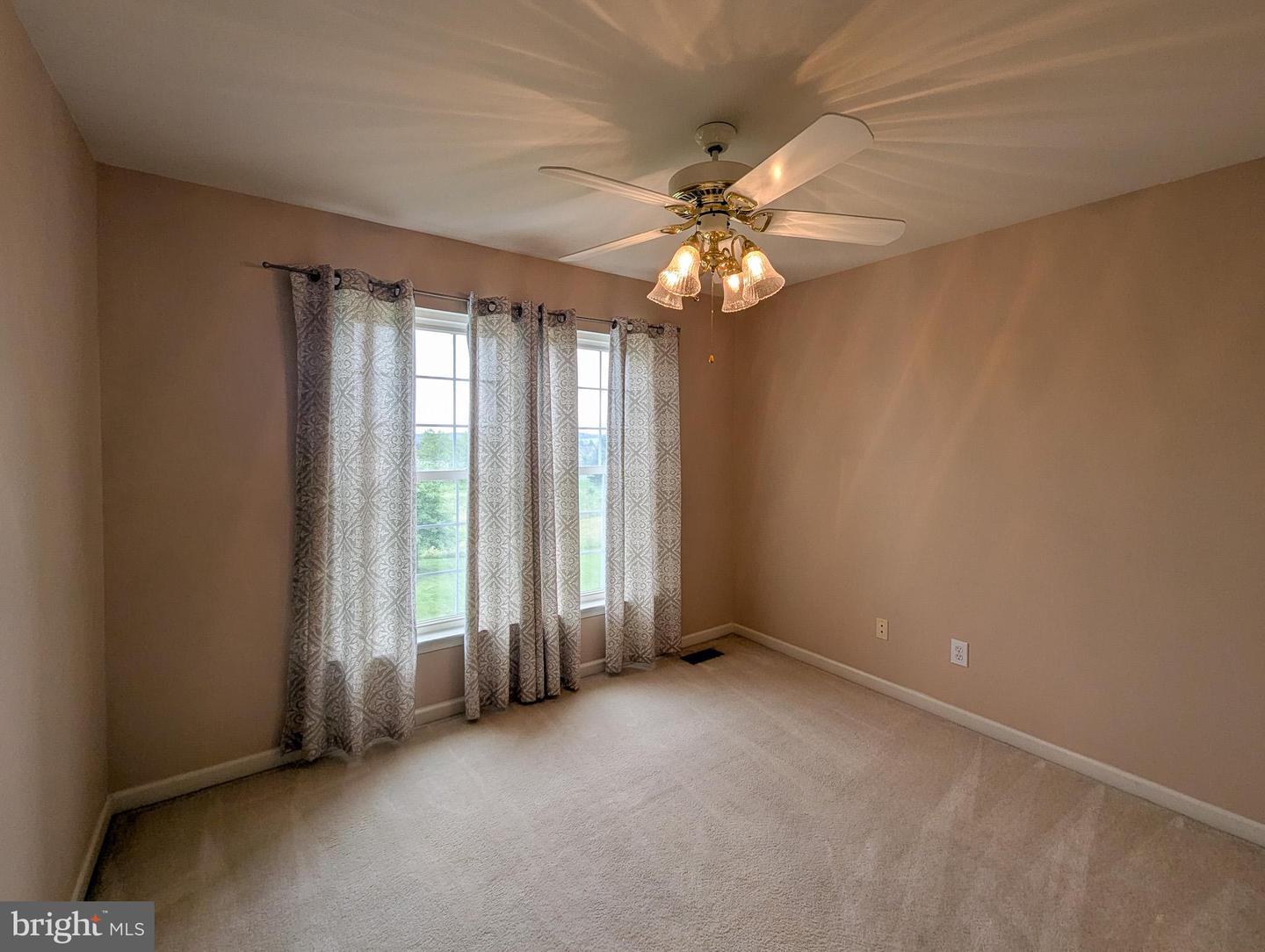 5370 Windtree Dr Property Photo 31