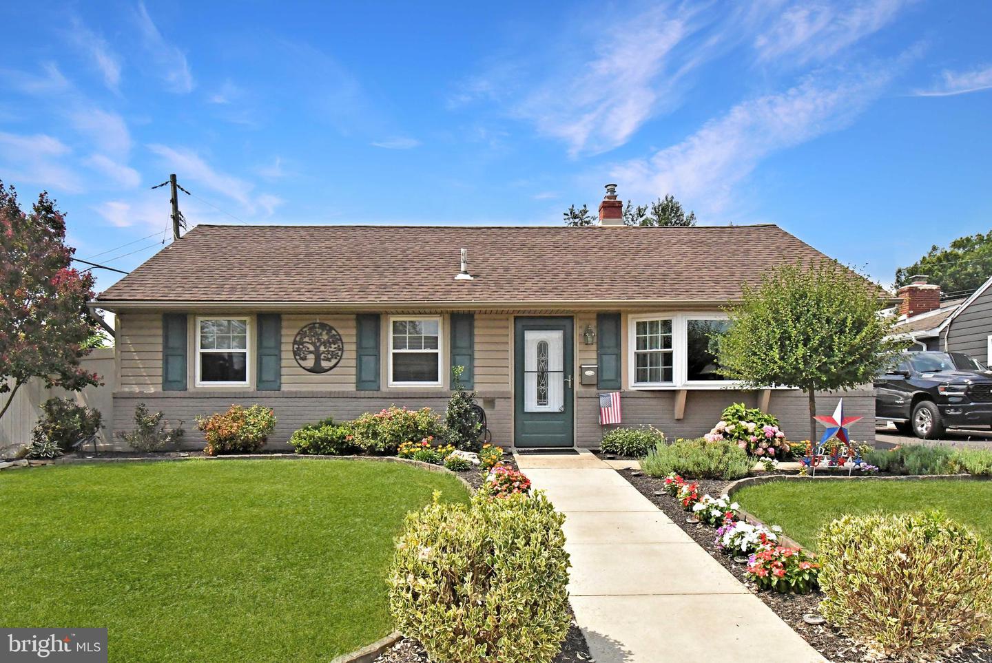 3620 Devonshire Pl Property Photo 1
