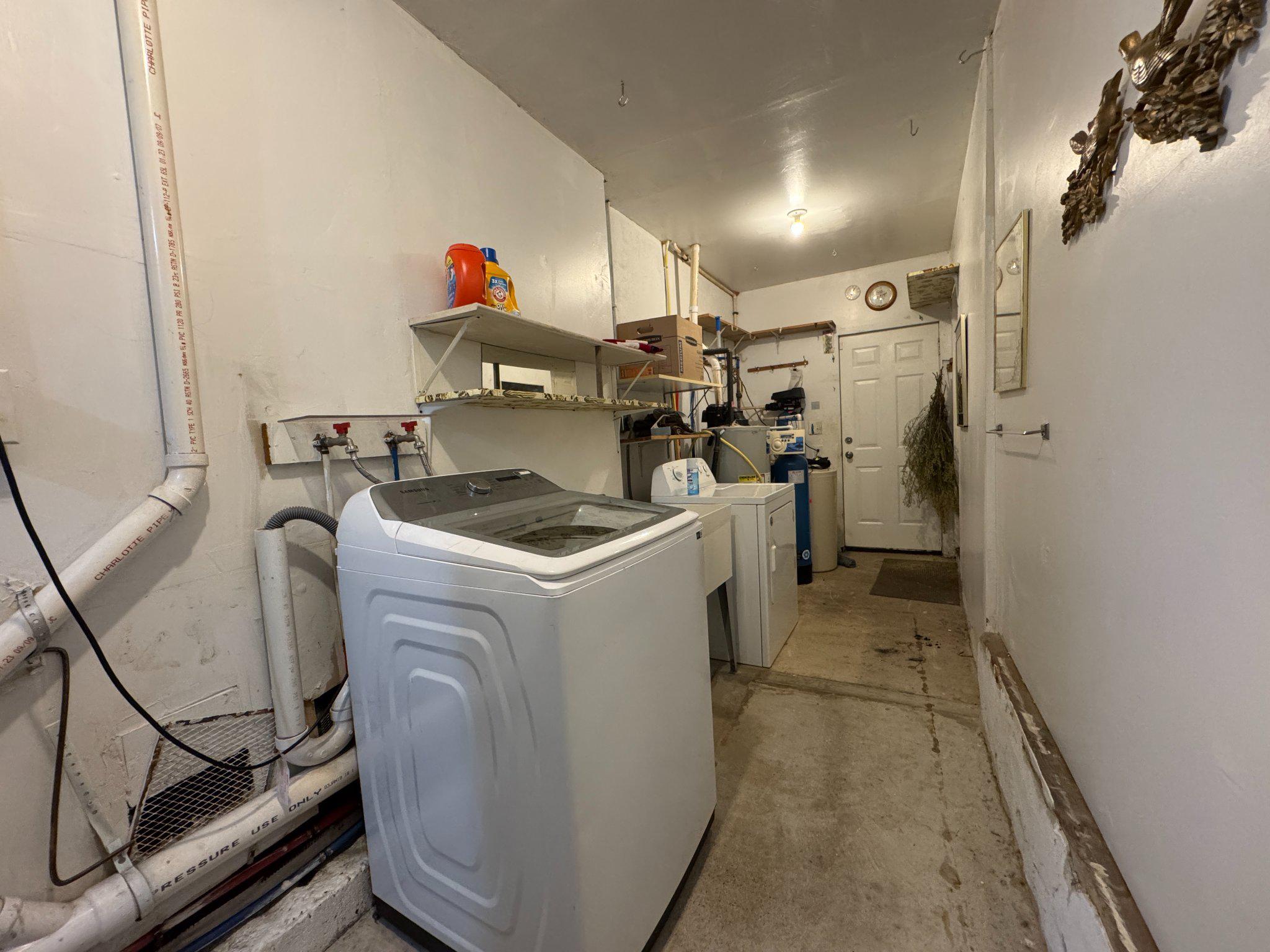 31 Bridgetown Pike Property Photo 17