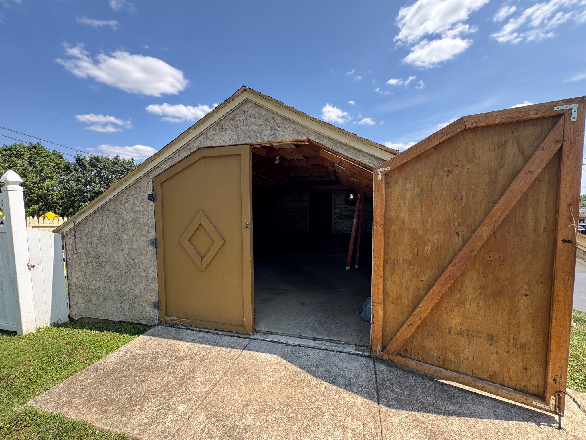31 Bridgetown Pike Property Photo 25