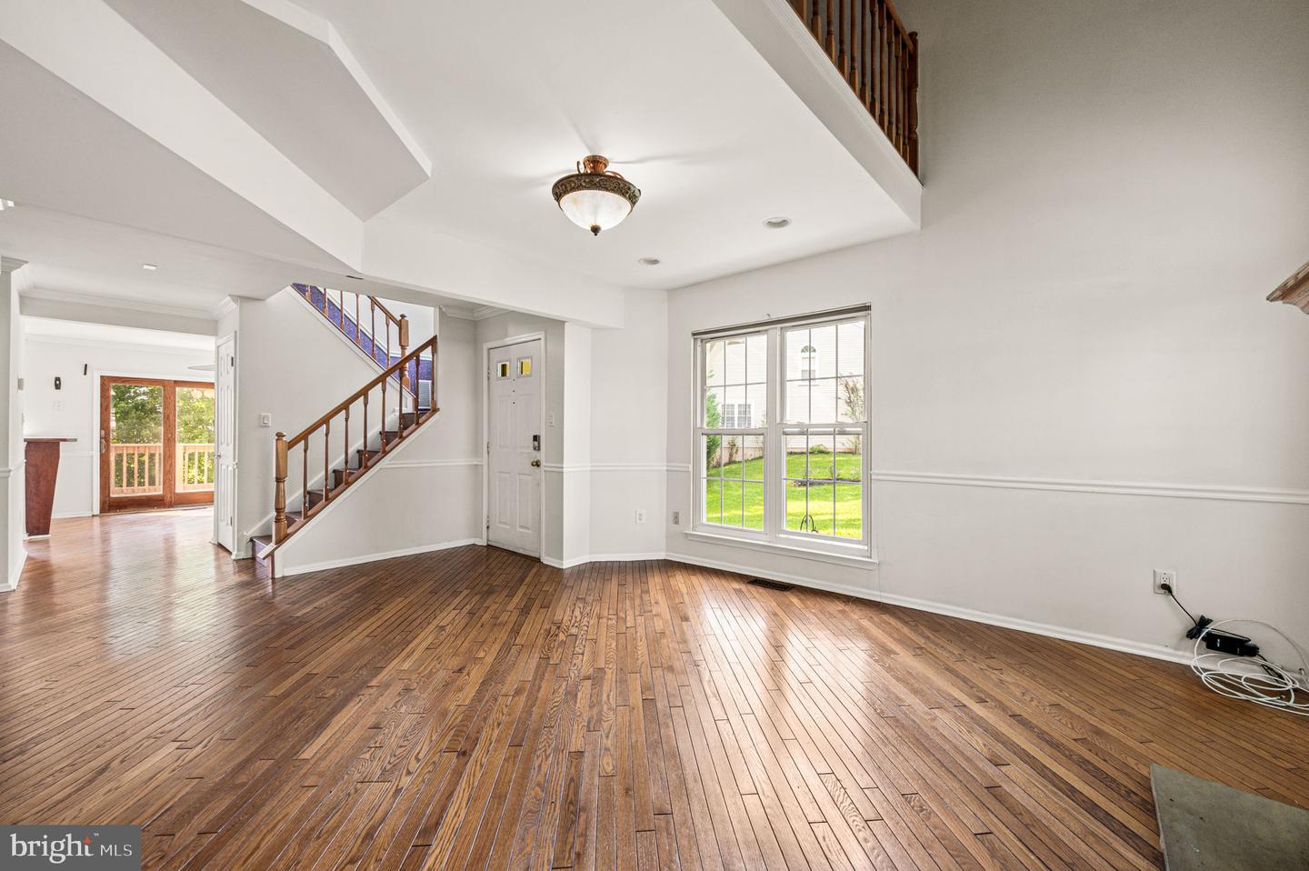 32 Parkview Way Property Photo 3