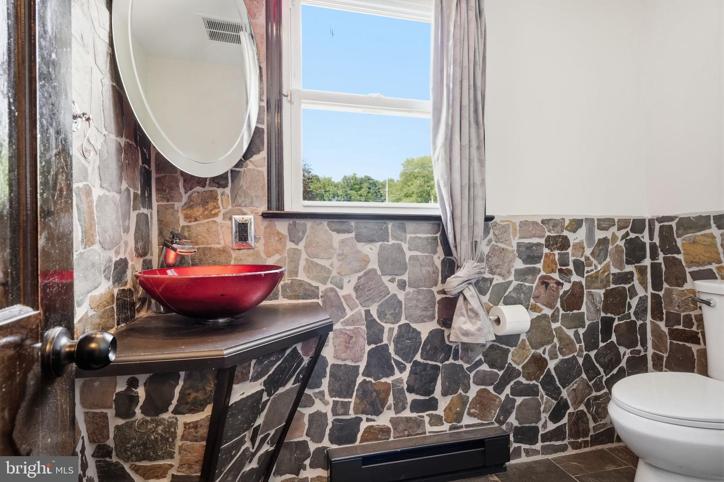 612 Bustleton Pike Property Photo 12