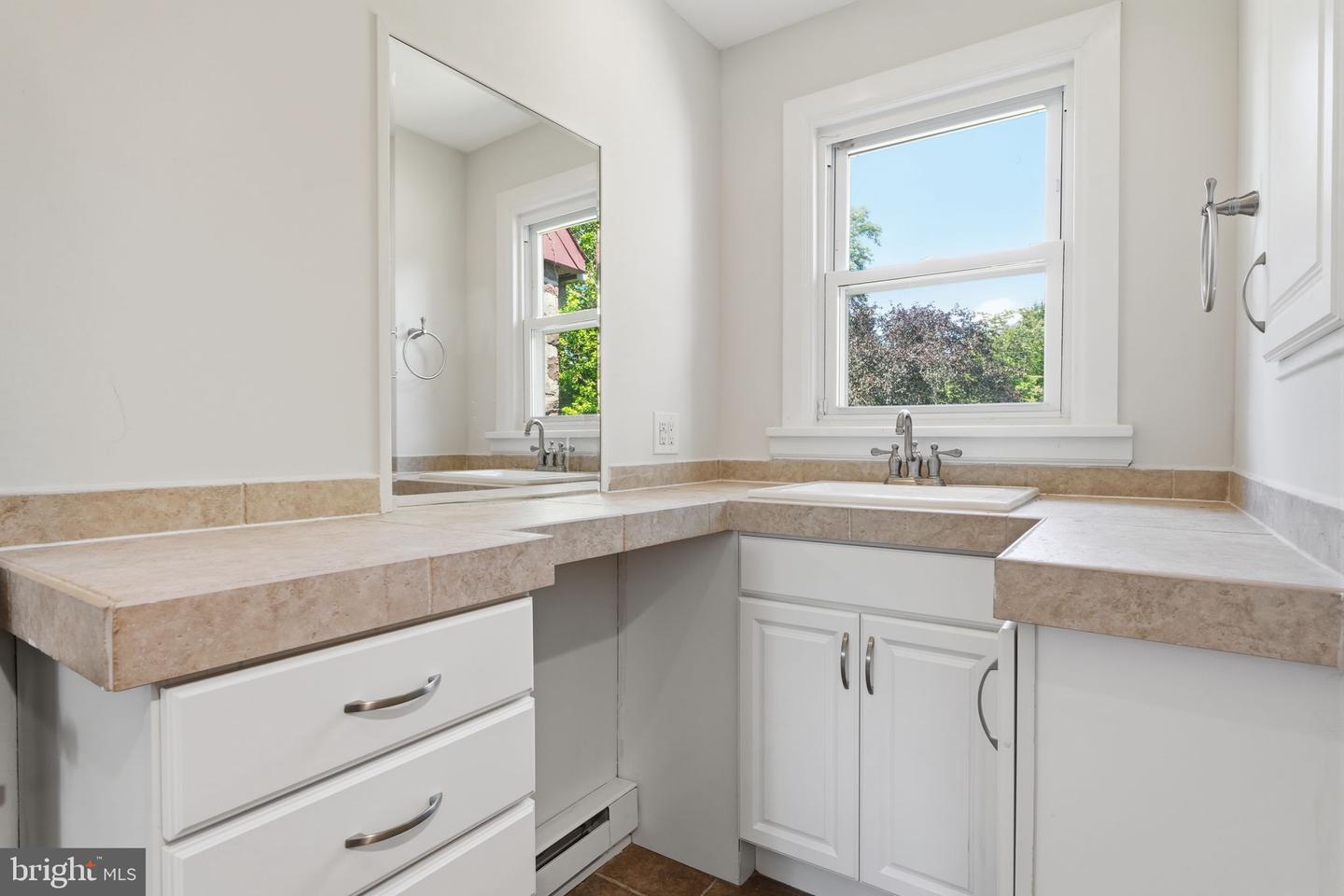 612 Bustleton Pike Property Photo 16