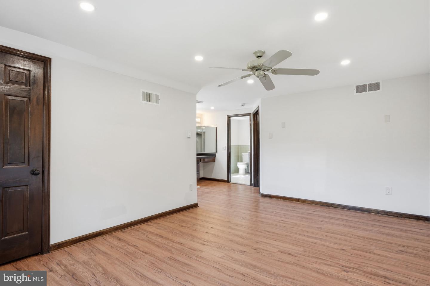 612 Bustleton Pike Property Photo 26