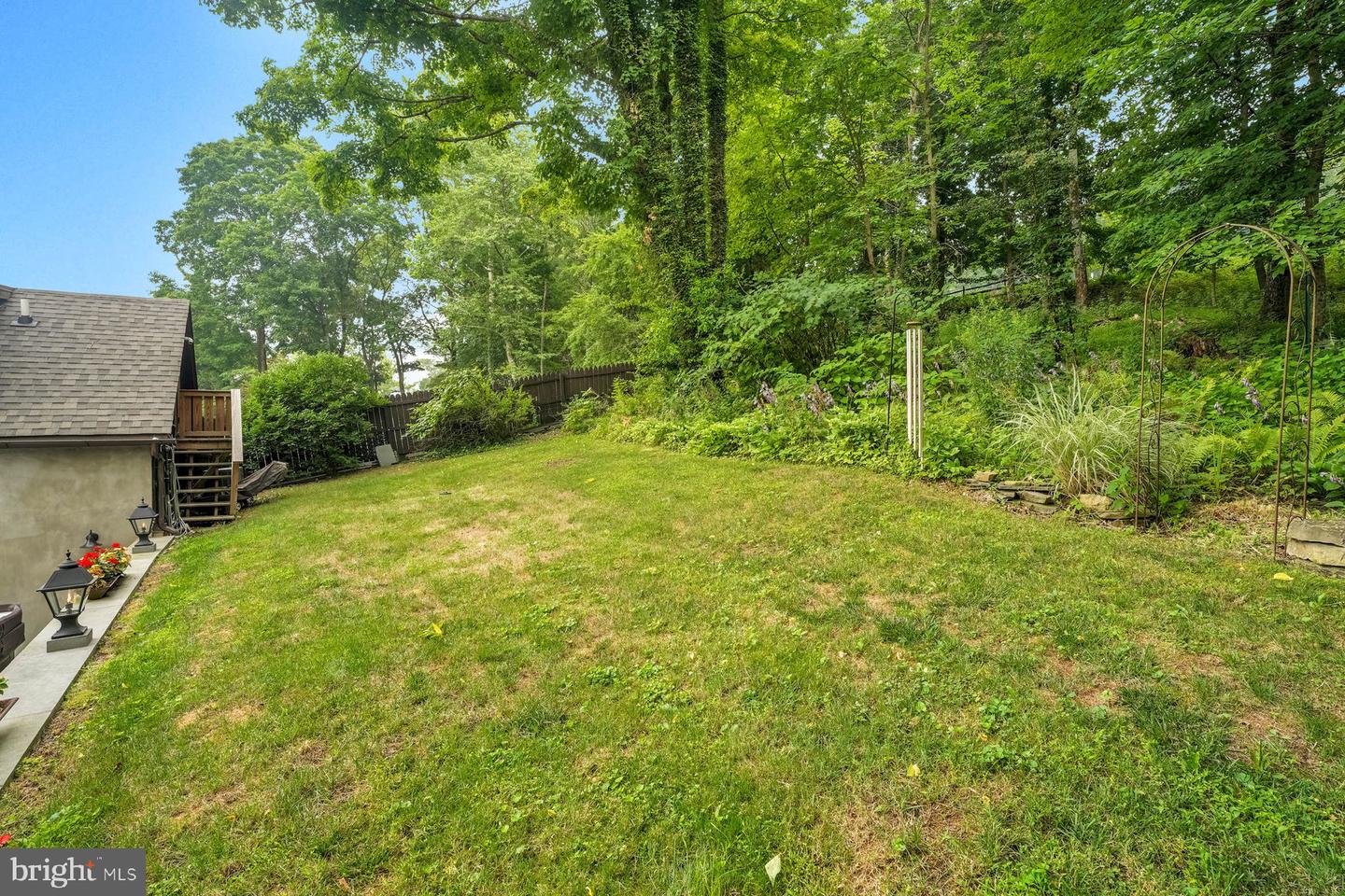 73 W Mechanic St Property Photo 57