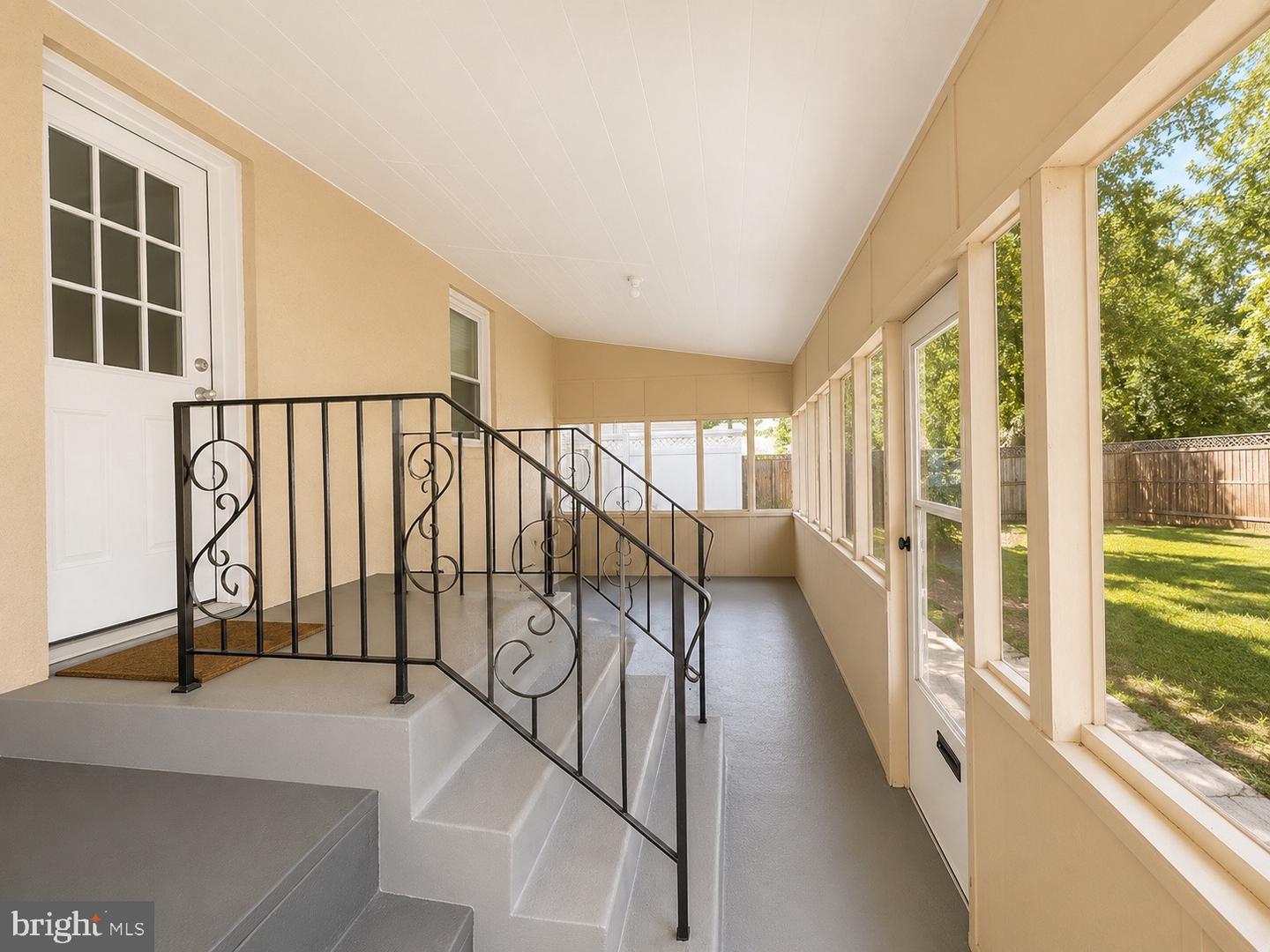 1128 Park Property Photo 6