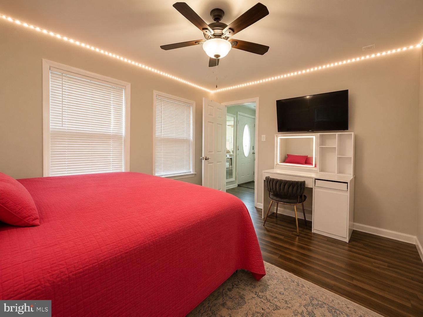 1128 Park Property Photo 13