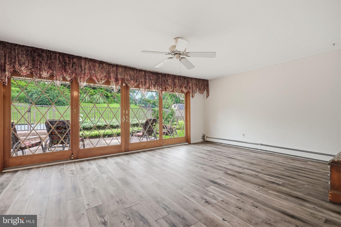 26 Forsythia Dr #n Property Photo 6