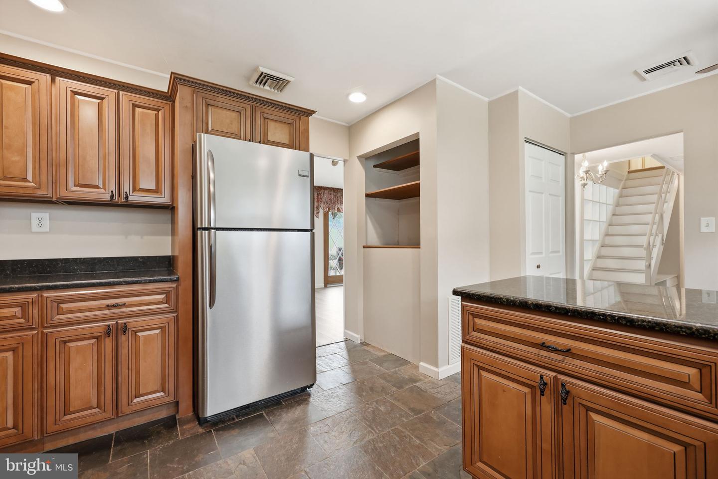 26 Forsythia Dr #n Property Photo 13