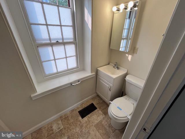 408 S State St #1 Property Photo 5