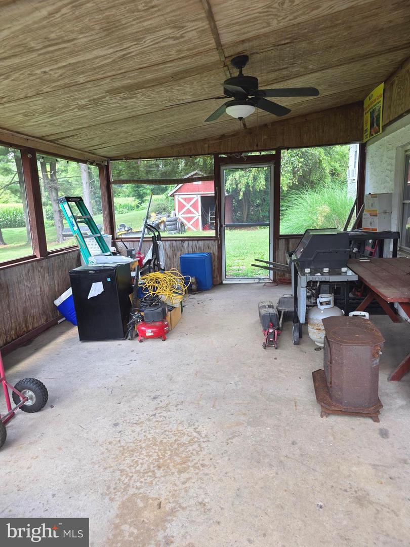 36 S Traymore Ave Property Photo 38
