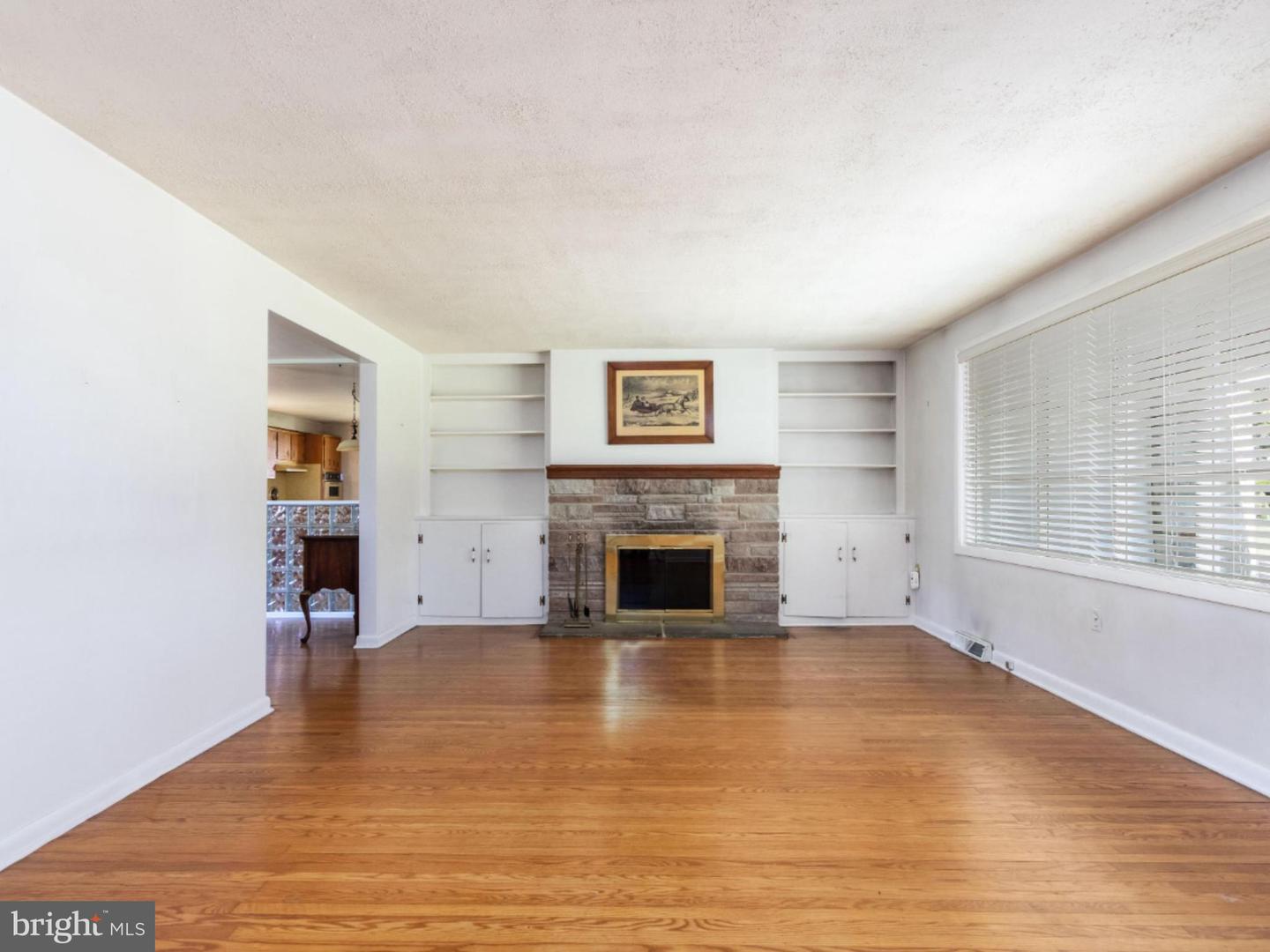 1104 Almshouse Rd Property Photo 10