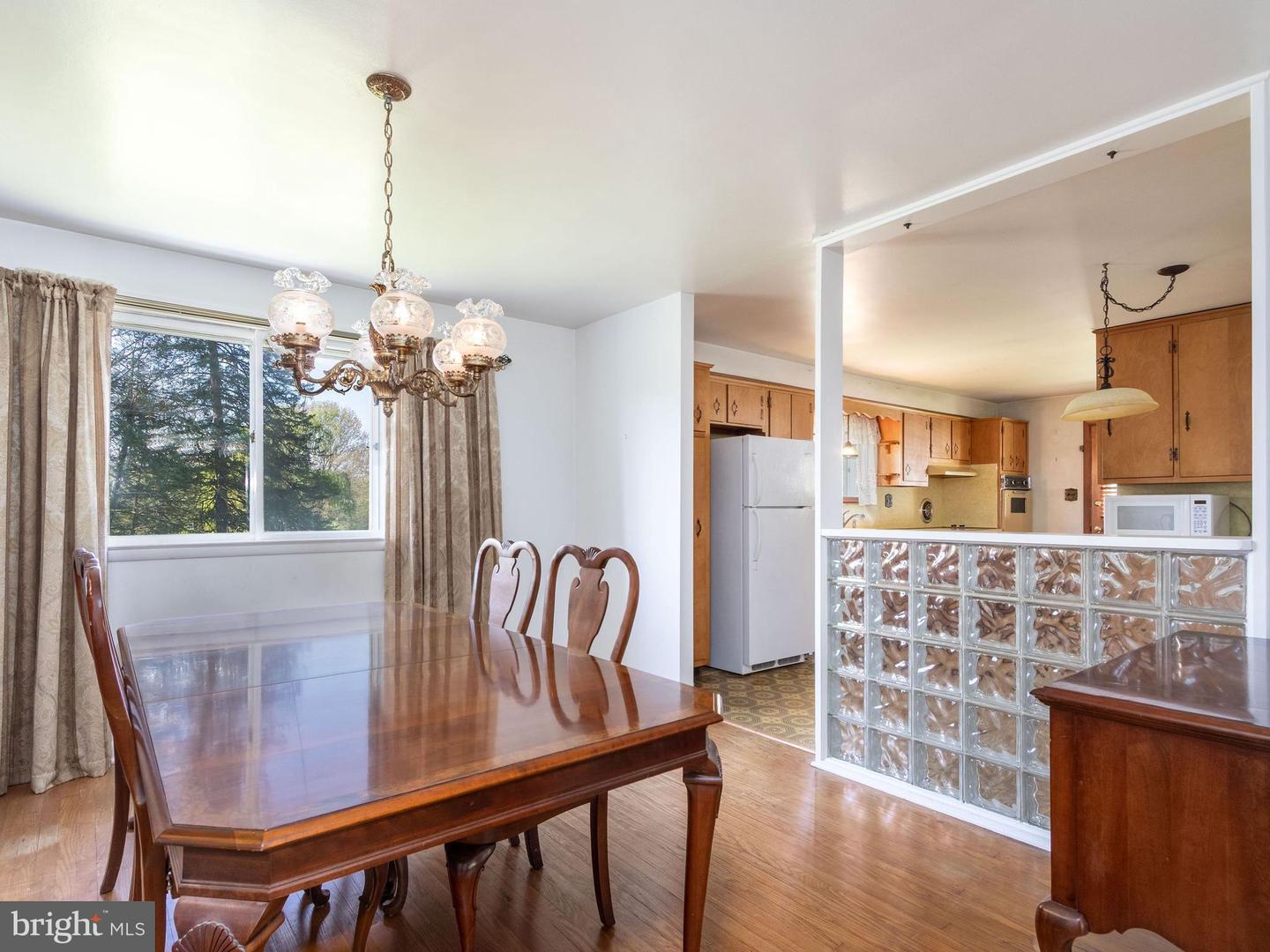 1104 Almshouse Rd Property Photo 14