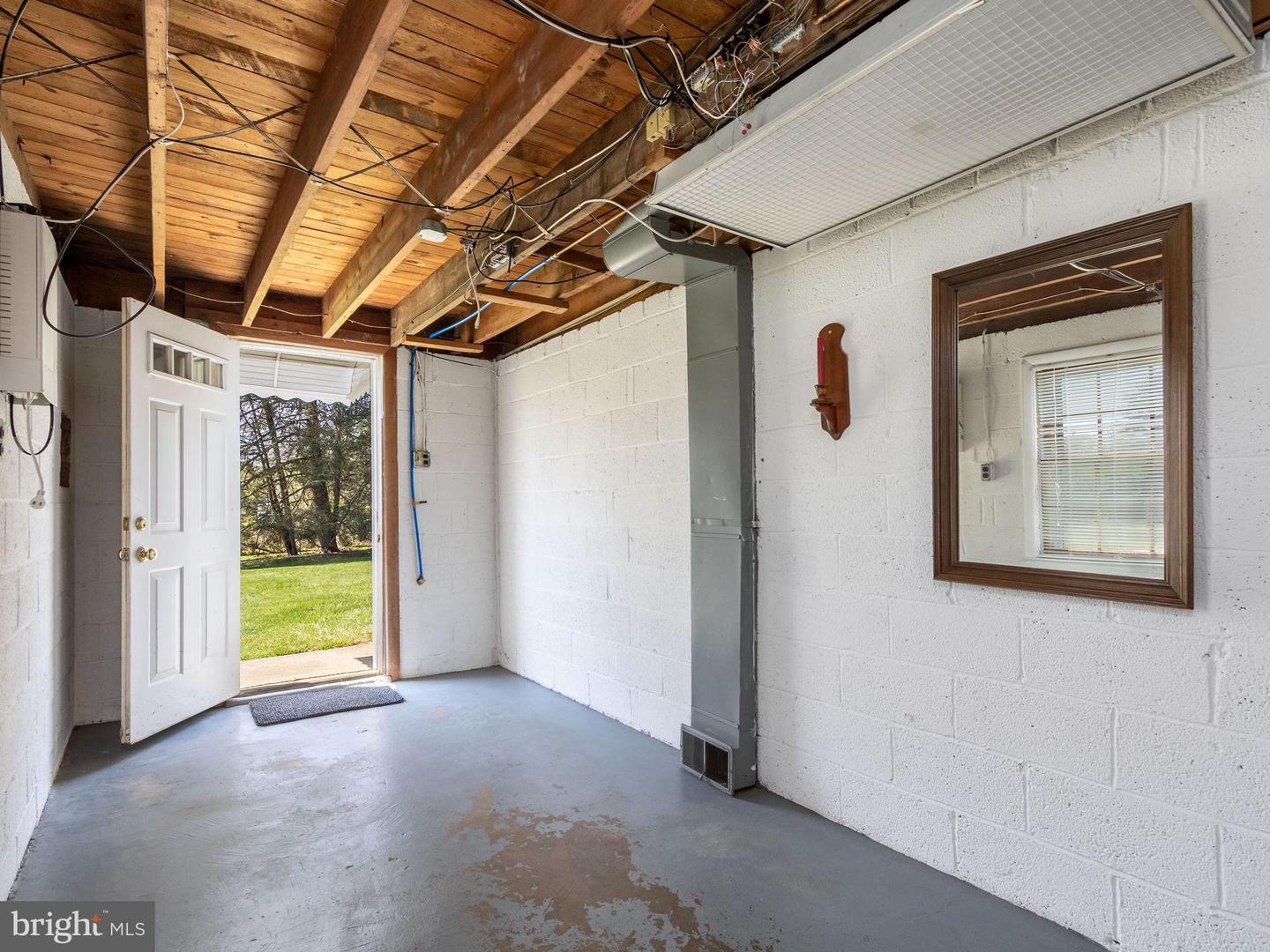 1104 Almshouse Rd Property Photo 43