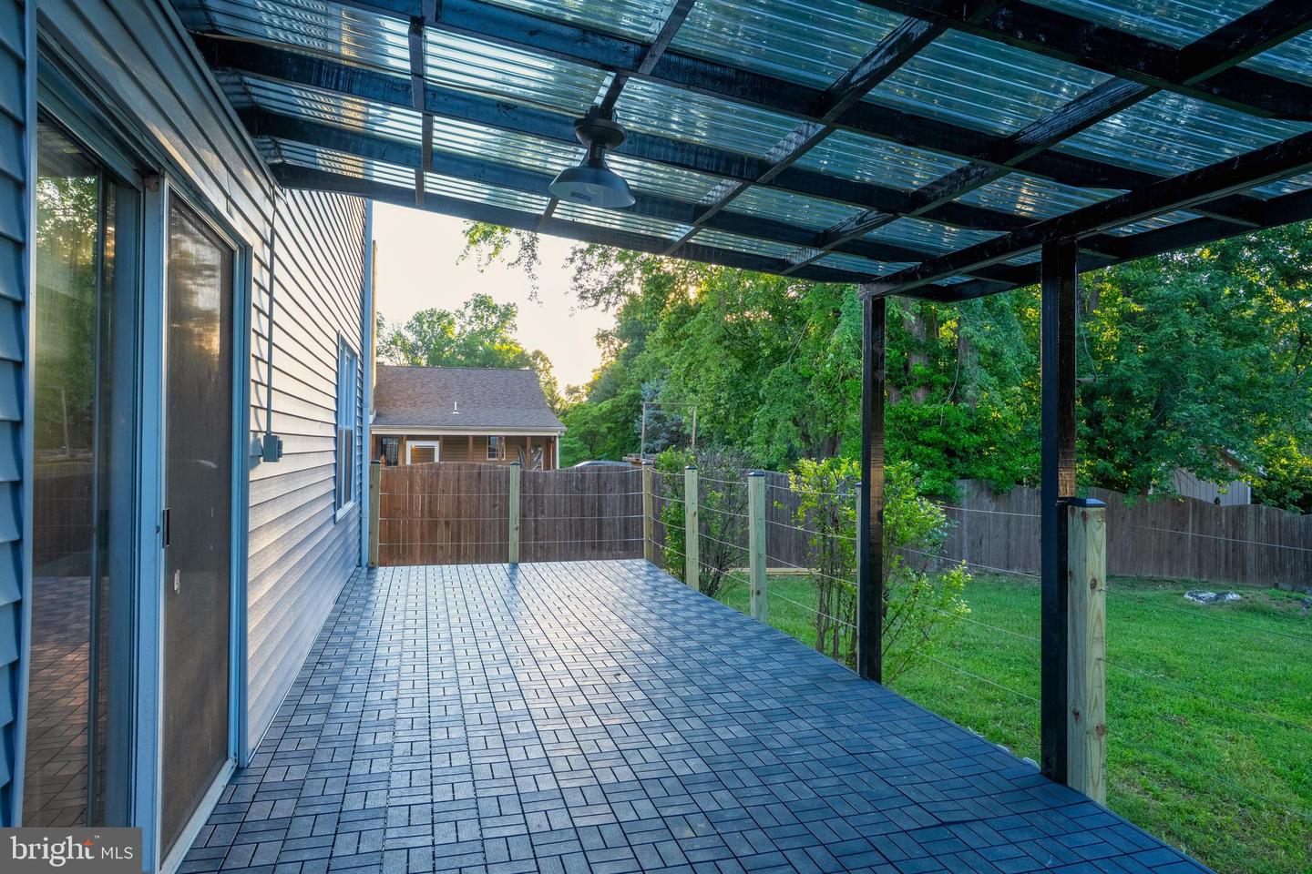 682 Woodlyn Dr Property Photo 8