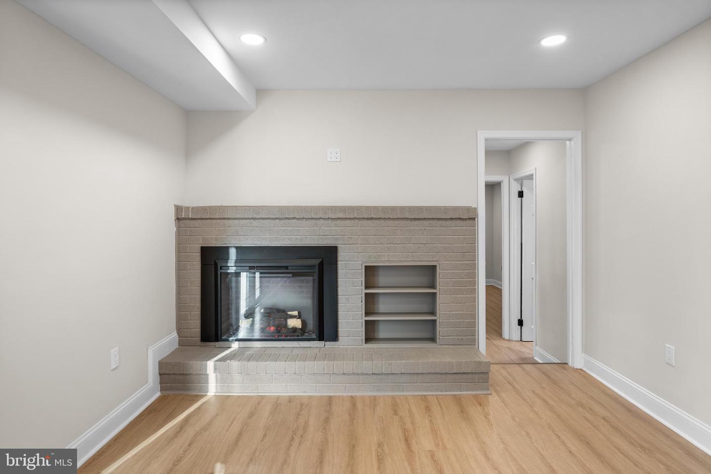 682 Woodlyn Dr Property Photo 19