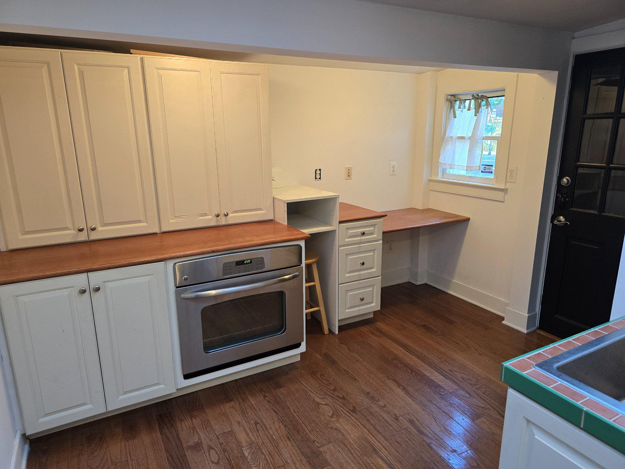 51 W State St Property Photo 7