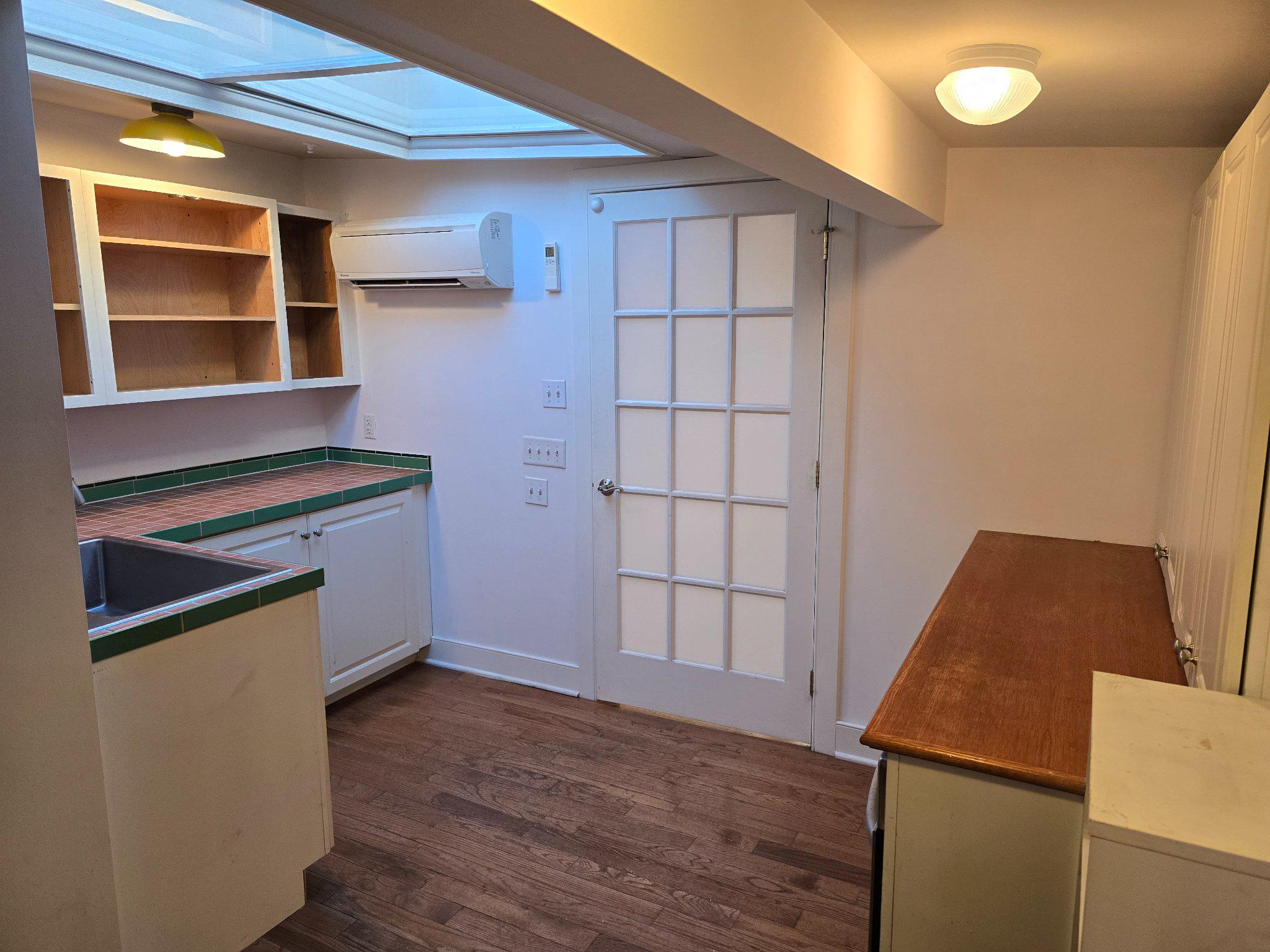 51 W State St Property Photo 9