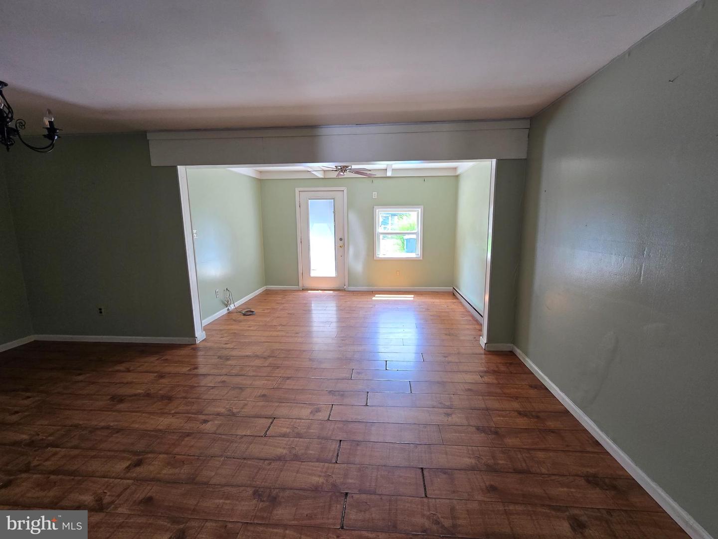 160 Hughes Ave Property Photo 6