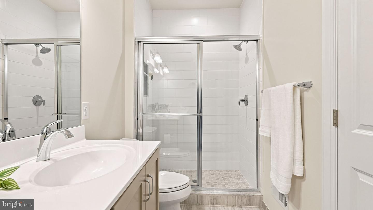 23 Swan Ln Property Photo 22