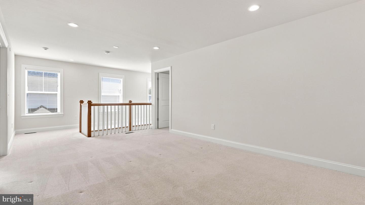 23 Swan Ln Property Photo 25