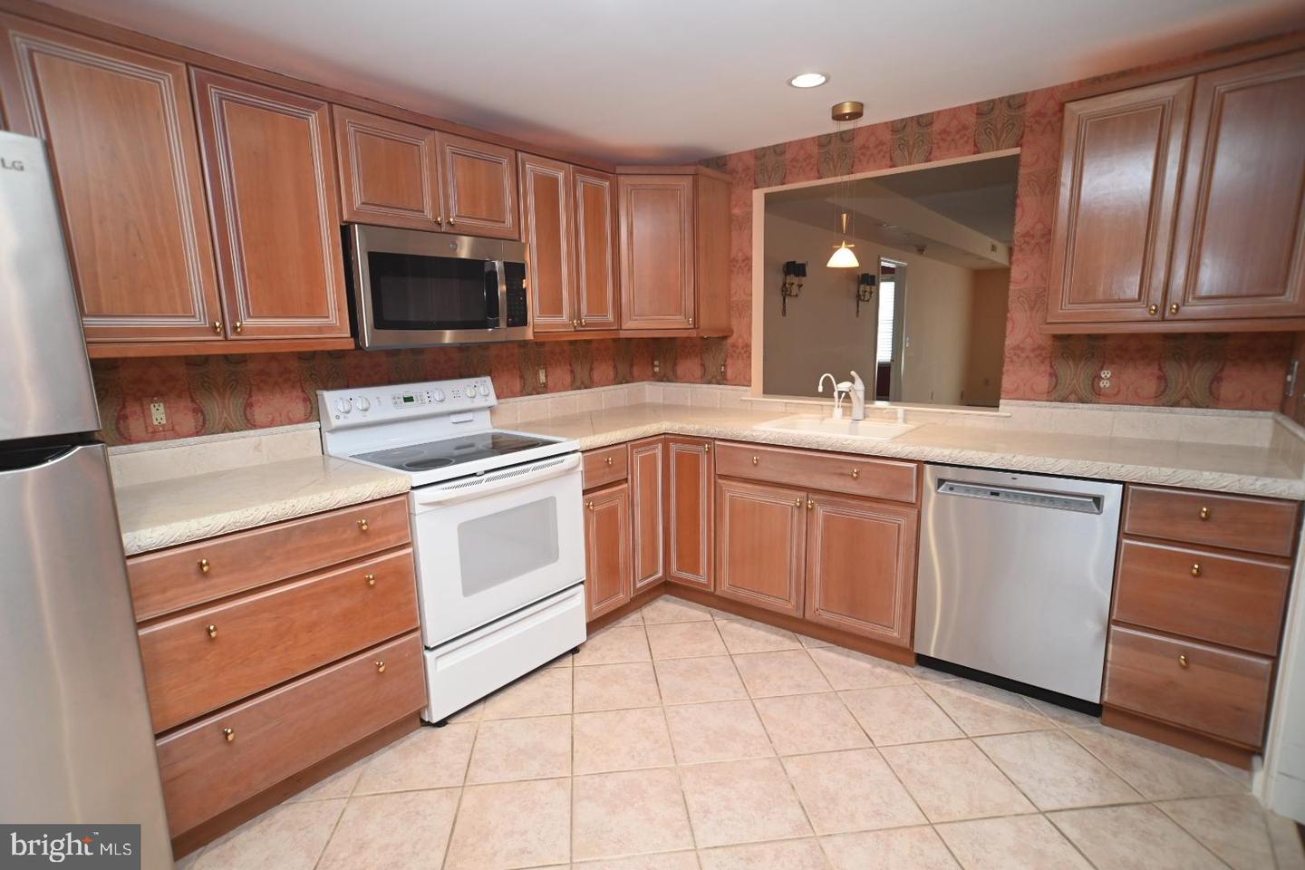 8200 Centennial Sta Property Photo 23