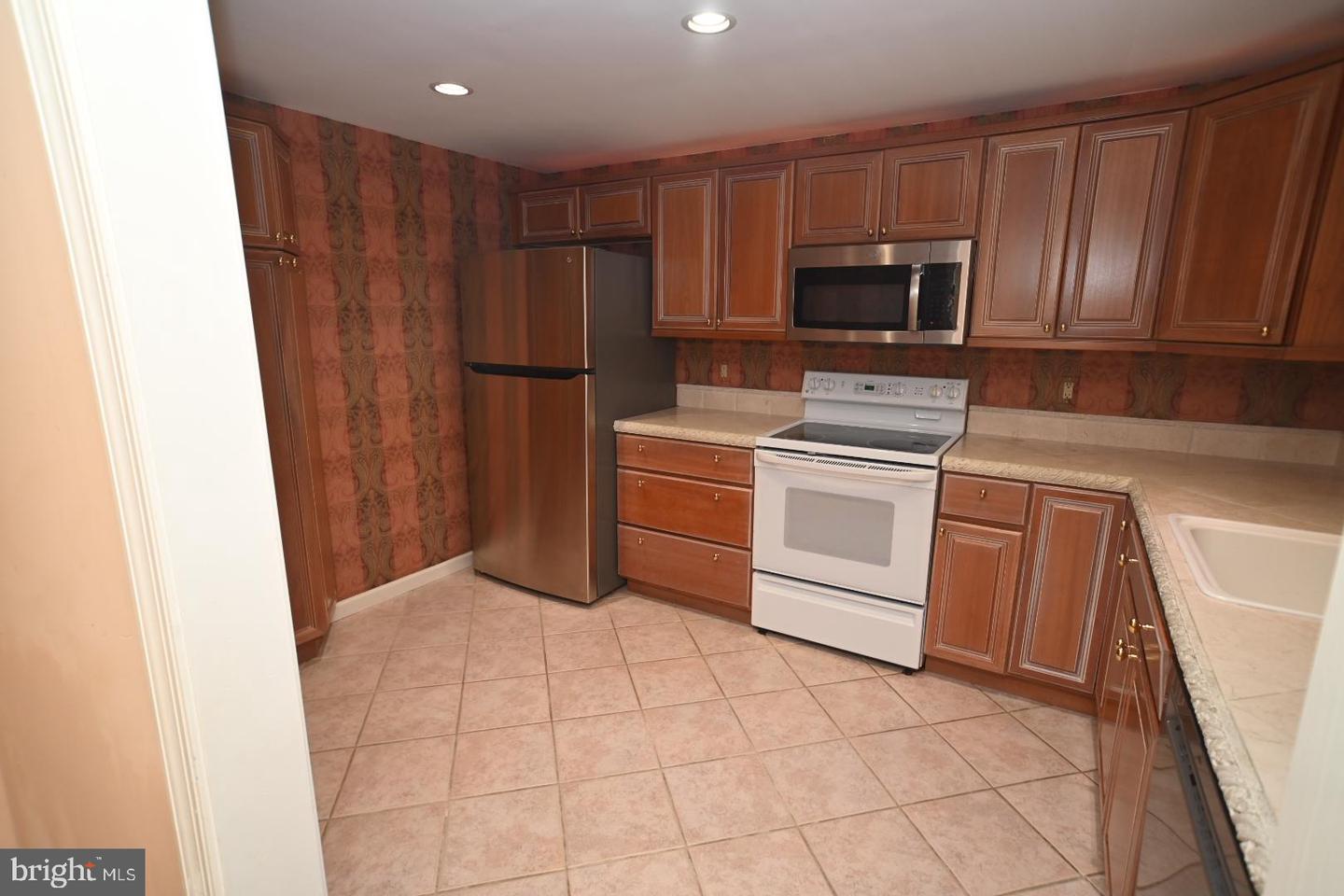 8200 Centennial Sta Property Photo 25