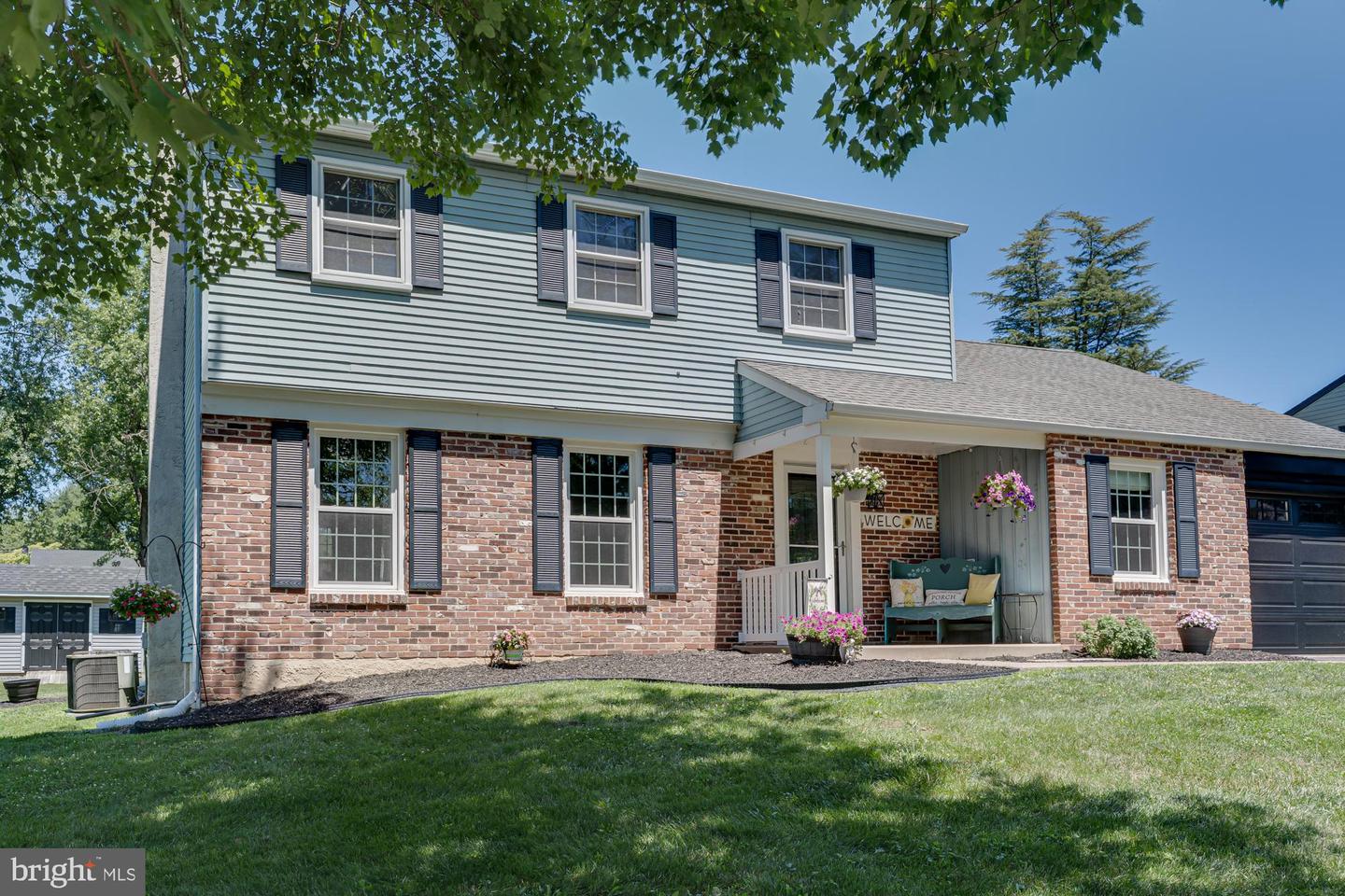327 Lenape Ln Property Photo 4