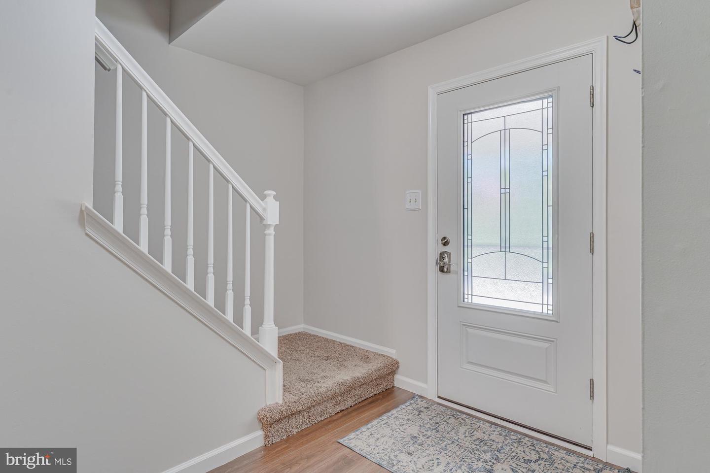 327 Lenape Ln Property Photo 7