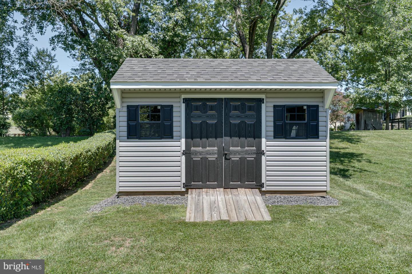 327 Lenape Ln Property Photo 39