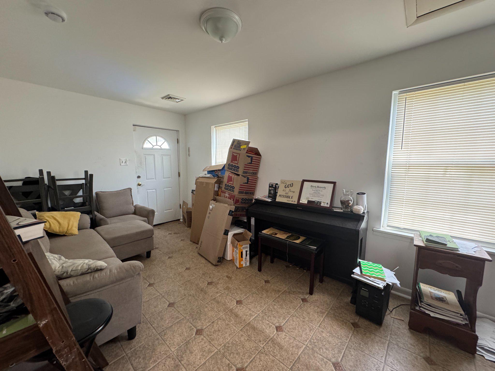 31 Bridgetown Pike Property Photo 8