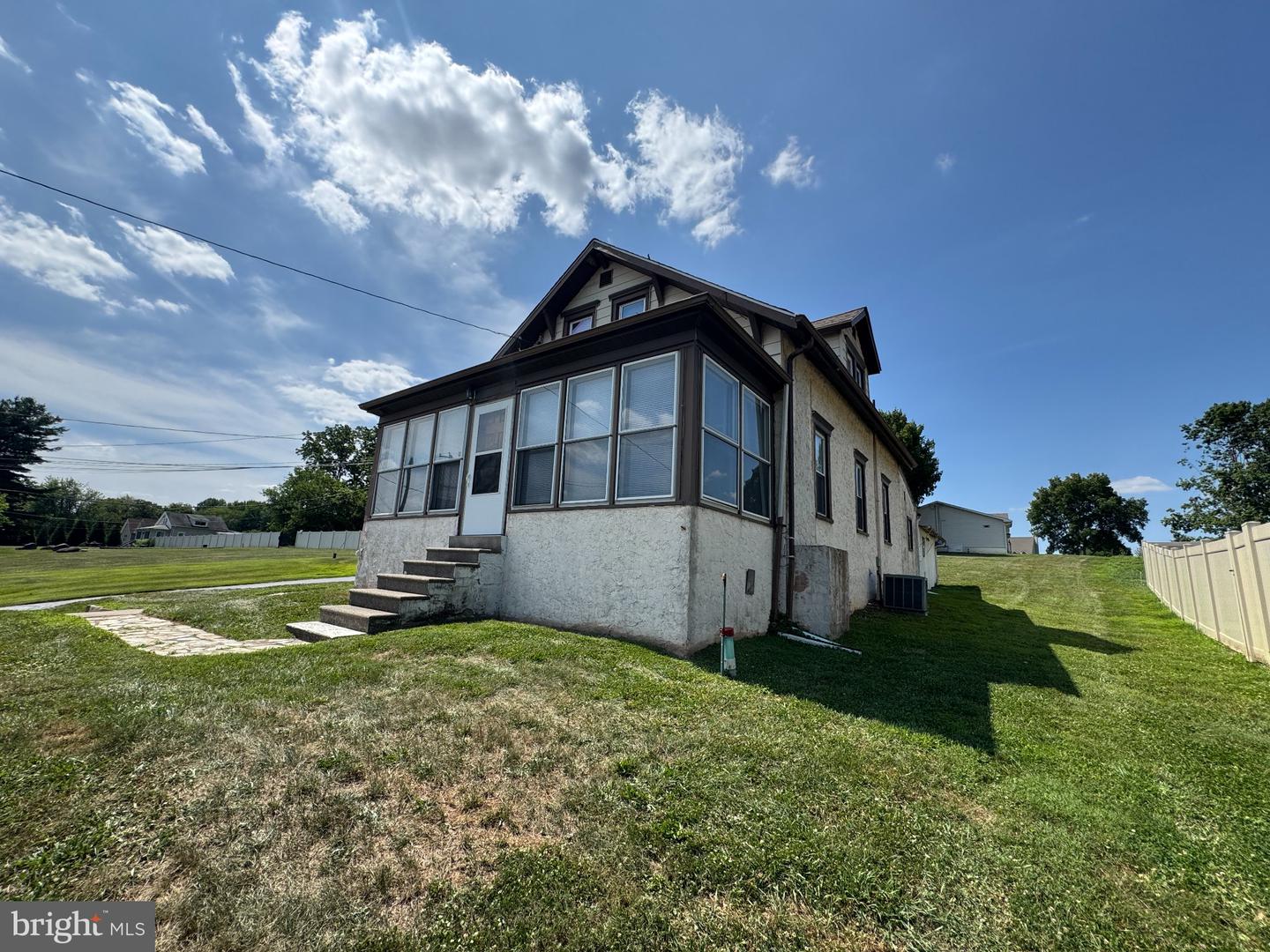 31 Bridgetown Pike Property Photo 49