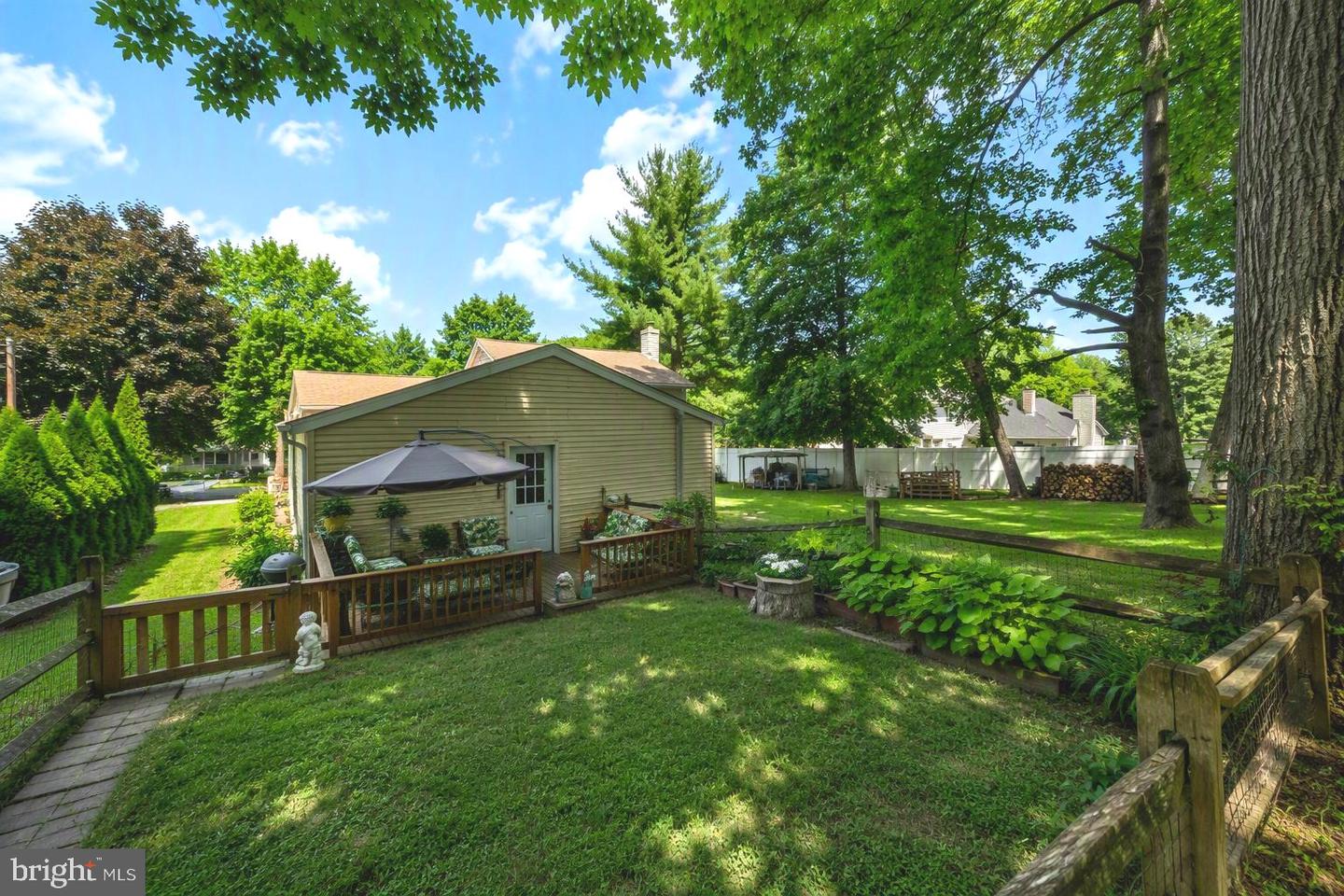 335 Fox Hollow Dr Property Photo 37